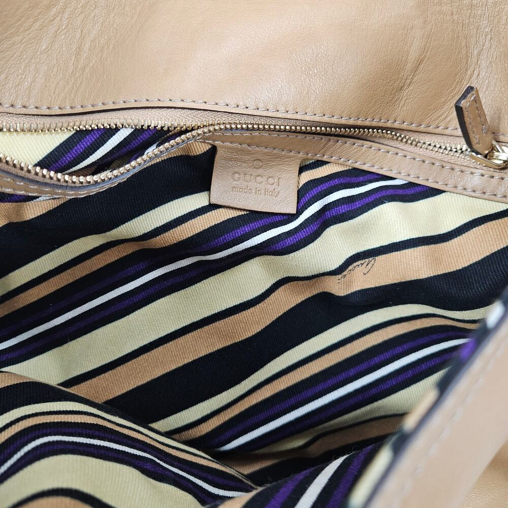 Gucci Britt Tassel Hobo Shoulder Bag Calfskin Leather - Picture 3 of 14
